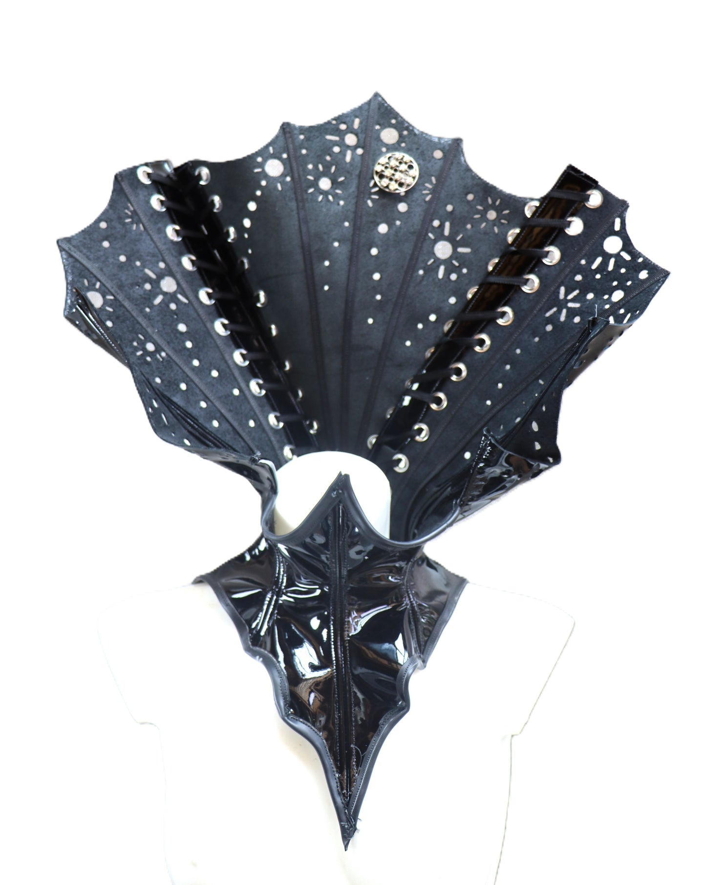 Halskorsett mit Stäben