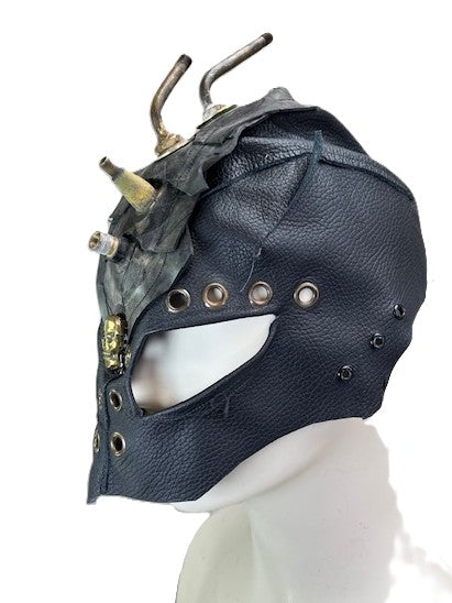 Maske mit LKW Ventilen