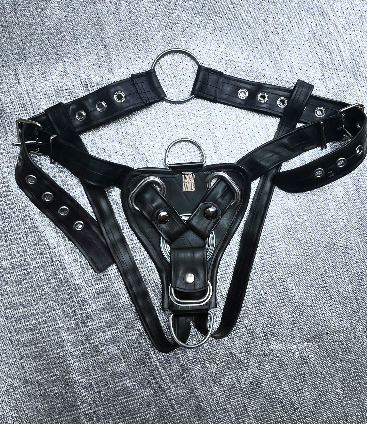 Strap-on schmal