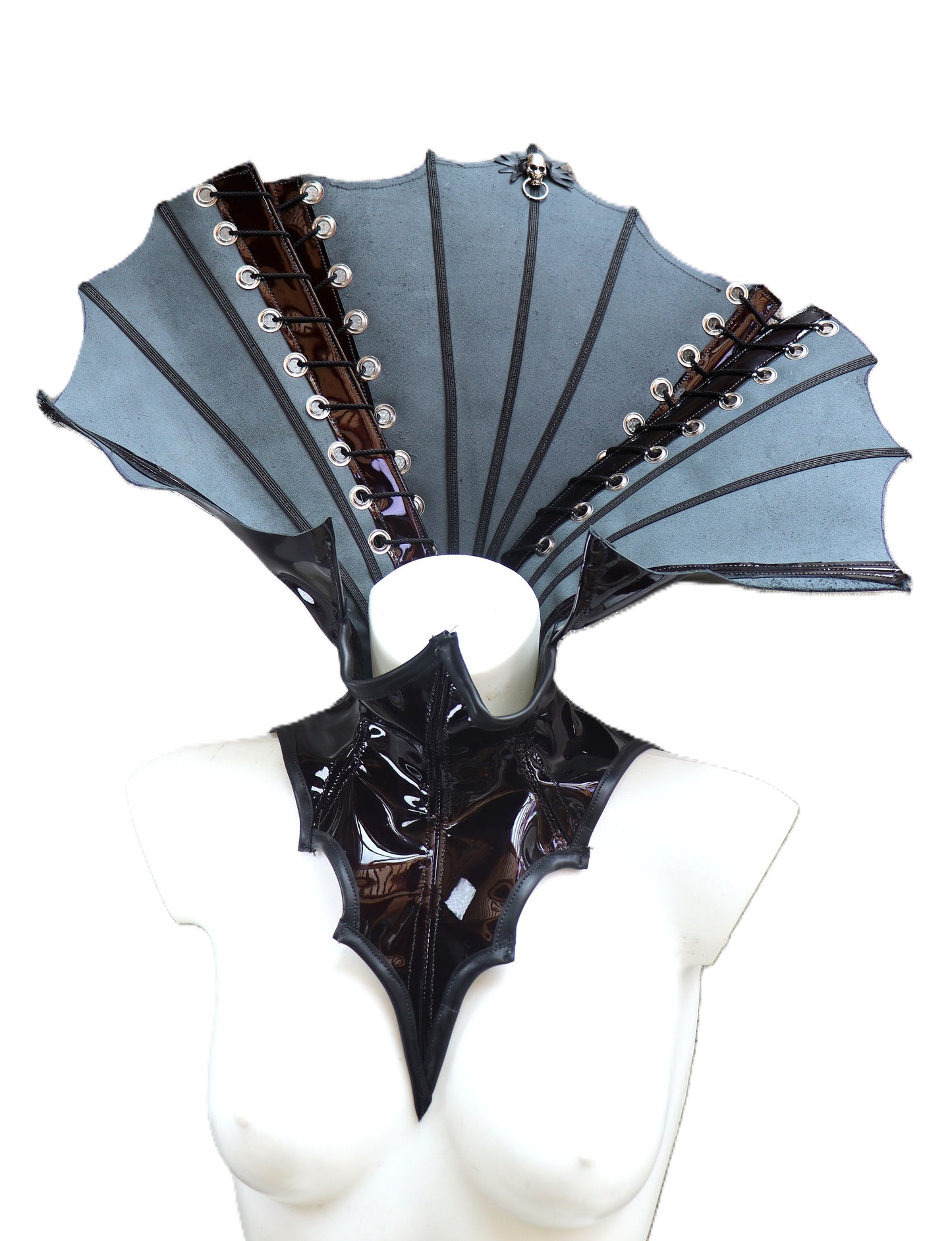 Halskorsett mit Stäben